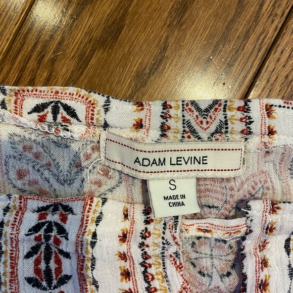 Adam Levine crop top - Picture 2 of 3